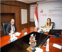 التخطيط تبحث الموقف التنفيذي لإنشاء أول أكاديمية للتصدير في مصر 