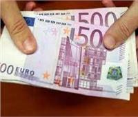اليورو يسجل أقل سعر له مقابل الروبل منذ مارس 2020