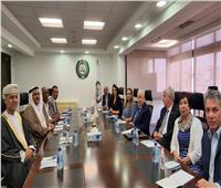 رئيس البرلمان العربي يشيد بجهود مجموعة طلال أبو غزالة في دعم العمل المشترك