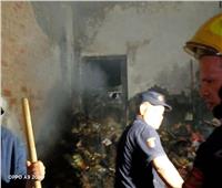 السيطرة على حريق شب فى مخزن مواد غذائية بـ «قليوب».. صور