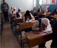 طلاب الشهادة الإعدادية بالقاهرة غاضبون بسبب صعوبة امتحان الهندسة