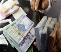 الليرة اللبنانية تسجل انهيارا تاريخيا أمام الدولار الأمريكي