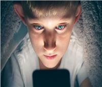 دراسة: الأطفال يقضون وقتا أطول على الهواتف الذكية بعد «كورونا»