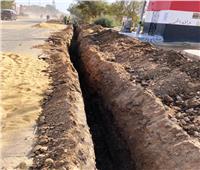 محافظ أسوان يوجه بالإنتهاء من مشروع تجديد خطوط مياه الشرب بإدفو