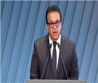 «عبد الغفار» يستعرض تقريرًا بشأن البرامج الجديدة بالجامعات المصرية