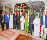 رئيس «المنظمة العربية» يلتقي وزراء السياحة في البحرين وتونس واليونان