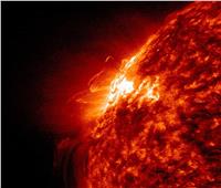 ظهور بقع وتوجهات شمسية جديدة بسبب درجة حرارة الشمس المنخفضة 