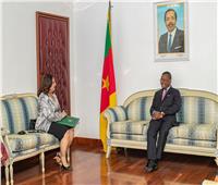 رئيس الوزراء الكاميروني يستقبل السفيرة المصرية في ياوندي 