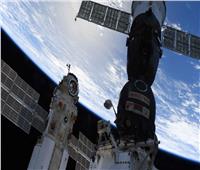 أمريكا دفعت لروسيا بالروبل مقابل رحلة إلى محطة الفضاء الدولية