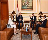 محافظ جنوب سيناء يستقبل رئيس الإتحاد البرلماني الدولي بمطار شرم الشيخ
