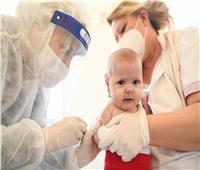 أمريكا تجيز تطعيم الأطفال أقل من 5 سنوات بلقاحات كورونا
