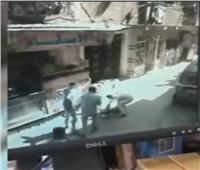 جريمة المنصورة تتكرر في دار السلام.. شاب يقتل آخر بالساطور وسط الشارع