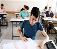 «عمليات مجلس الأمناء» ترصد غياب مئات الطلاب عن امتحان العربي