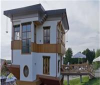 تصميم منزل مقلوب يصيب زواره بالدوار في رومانيا| فيديو