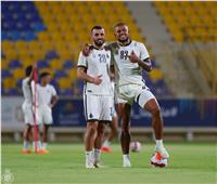 النصر يصطدم بـ الفتح في الدوري السعودي