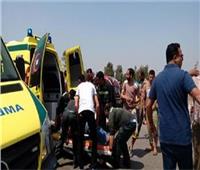 إصابة 8 أشخاص في حادث انقلاب سيارة بطريق الدائري الأوسطي 