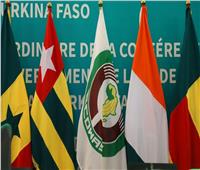 قمة قادة غرب أفريقيا تبحث مسألة العقوبات على مالي وغينيا وبوركينا فاسو