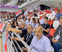 هشام حطب يدعم منتخب اليد أمام إسبانيا في نهائي دورة البحر المتوسط 