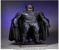 عرض بدلة «باتمان» للبيع في مزاد علني   