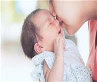 دراسة تكشف.. الرضع يميزون الحروف بعد ساعات من الولادة