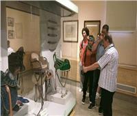 صور| إقبال من المصريين على زيارة متحف المركبات الملكية في العيد