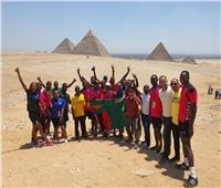 جولة سياحية بمنطقة الأهرامات لمنتخبات اليد المشاركة ببطولة إفريقيا