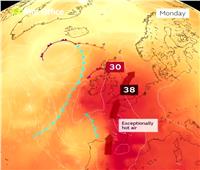 بريطانيا تصدر إنذارات حمراء بسبب الارتفاع المتطرف في درجات الحرارة | صور