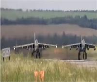 شاهد| لحظة إطلاق مقاتلات روسية صواريخ ضمن غارات جوية على أهداف عسكرية أوكرانية