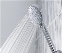 الاستحمام بالماء البارد.. تعرف على الفوائد والأضرار المحتملة