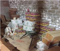 ضبط مواد غذائية منتهية الصلاحية في أحد المخازن بشرق الإسكندرية 