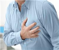 5 علامات تشير إلى أنك على بعد ثوانٍ من الإصابة بنوبة قلبية