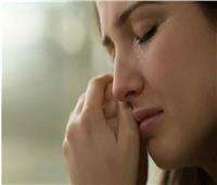 العلماء يحددون 5 أسباب للدموع .. لماذا يبكي الإنسان؟ 