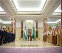 ولي العهد السعودي يبحث مع الرئيس الأوزبكستاني فرص التعاون بين البلدين   
