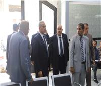 وزير القوى العاملة يتفقد وحدة خدمات العمالة المصرية بالخارج