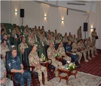 وزير الدفاع والإنتاج الحربى يلتقى عددا من قادة القوات المسلحة