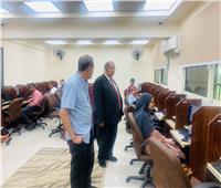 رئيس جامعة الأقصر يتابع اختبارات المرحلة الثالثة من مبادرة أشبال مصر الرقمية