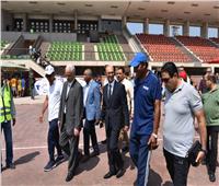 رئيس جامعة أسيوط يتفقد نشاط برنامج «كابيتانو مصر» بالقرية الأولمبية 