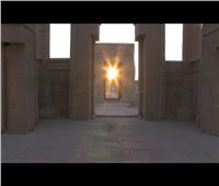 أهالي الوادي الجديد يطالبون باعتماد ظاهرة تعامد الشمس على معبد هيبس