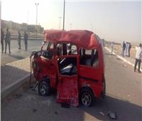 إصابة 4 أشخاص في انقلاب سيارة بالعاشر من رمضان