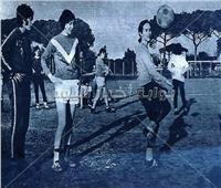 في السبعينيات.. لاعبة قدم إيطالية تنافس بيليه أشهر لاعب برازيلي‬