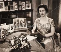 أول خطاب متلفز بالكامل للملكة إليزابيث الثانية بمناسبة عيد الميلاد عام 1957 