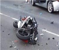 مصرع شاب في حادث تصادم سيارة بدراجة نارية في الإسماعيلية 