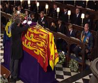 بدء صلاة الجنازة على الملكة إليزابيث الثانية في كنيسة سان جورج | بث مباشر