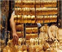 ارتفاع أسعار الذهب بمنتصف الثلاثاء في ظل تراجع الأوقية بالبورصة العالمية
