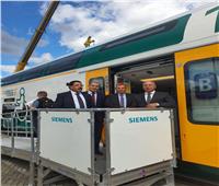 «الوزير» يتفقد قطارات سيمنز بألمانيا.. وتوقيع مذكرة تفاهم لتبادل السائقين