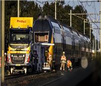 انحراف قطار بهولندا عن مساره.. يقله 250 راكبًا 