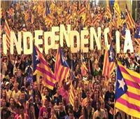 في ذكرى الاستفتاء.. مظاهرات في كتالونيا من أجل الانفصال عن إسبانيا  
