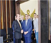 وزير التنمية المحلية ومحافظ أسوان في جولة ميدانية لمتابعة تطوير ممشى أهل مصر