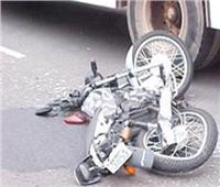 مصرع عامل إثر تصادم دراجته النارية بـ«كراكة» في شبين القناطر