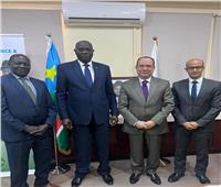 سفير مصر في جنوب السودان يلتقي وزير المالية والتخطيط